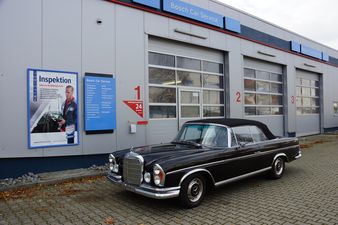 Bild: Oldtimer-Prüfstandsfahrt und Abstimmung an einem Mercedes-Benz beim Bosch Service Vogt in Heilbronn